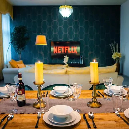 Apartment Central 4 Bedrooms Munich München